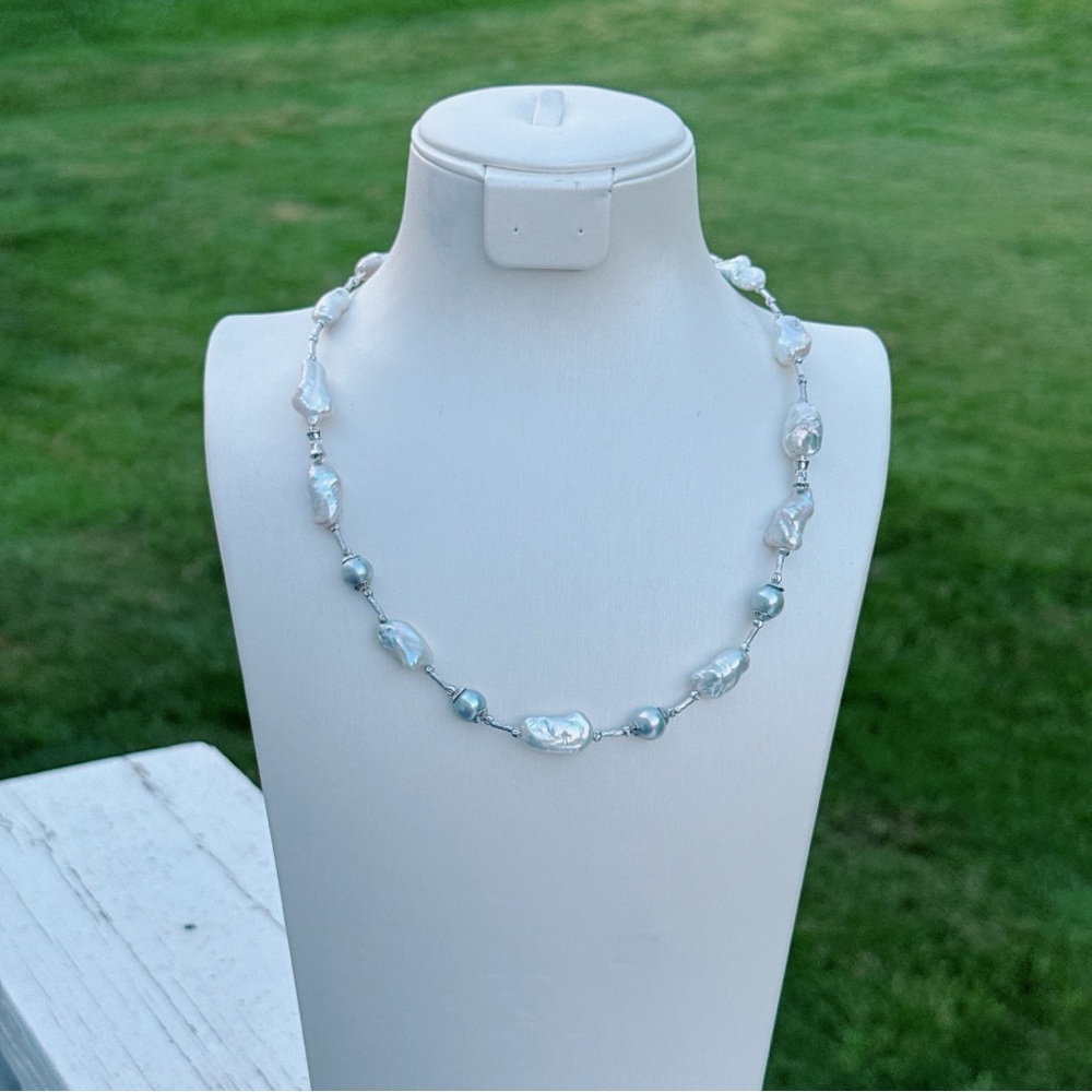 X505 Handmade Freshwater Baroque Pearl Akoya Sea Pearl Floating Necklace